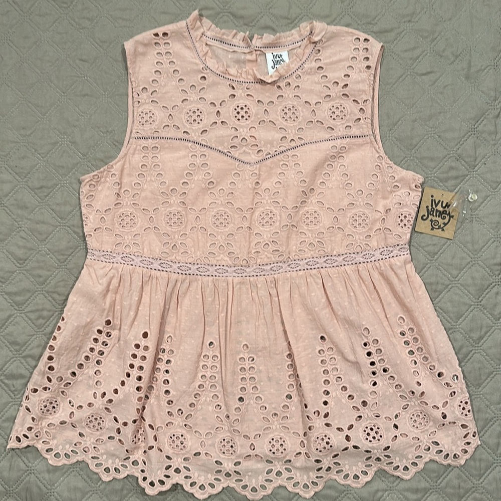 Ivy Jane Eyelet Sleevels W/Lace Inset Pink.
